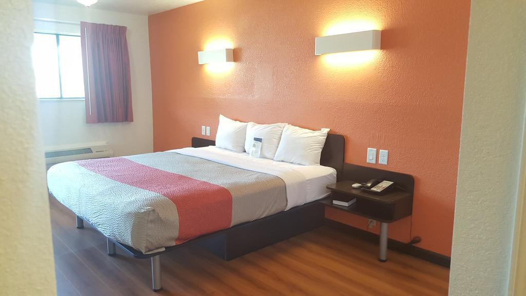 Motel 6-Columbus, Oh - Osu Eksteriør bilde